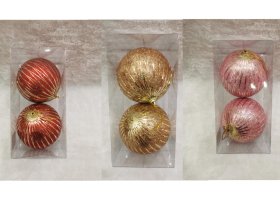 Eglutės žaisliukų rinkinys 2 vnt., raudonos, rožinės arba auksinės sp., su blizgiu papuošimu, skersmuo 10 cm.