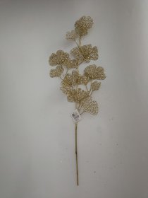 Kalėdinė dekoracija Šakelė, su daug auksinių, skylinėtų lapų, 75 cm