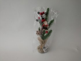 Kalėdinė dekoracija Eglutės šakelė, su kalėdų seneliu, konkorežiu ir raudonomis uogomis, 22 x 5 x 5 cm