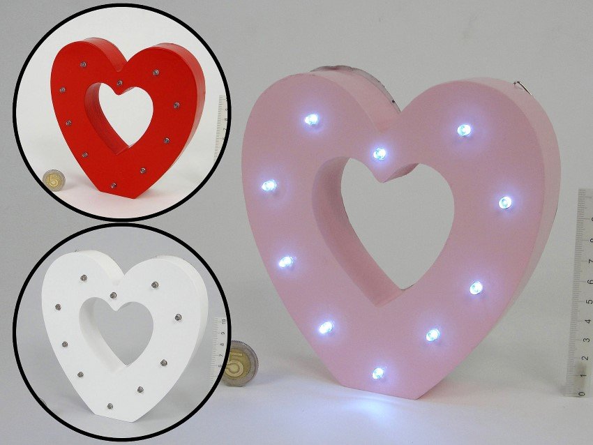 Širdis su LED lemputėmis, 15,5 x 15,5 x 3 cm